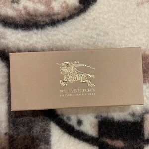 BURBERRY BOX + Cleaning Cloth For Sunnies or Small Goods, New